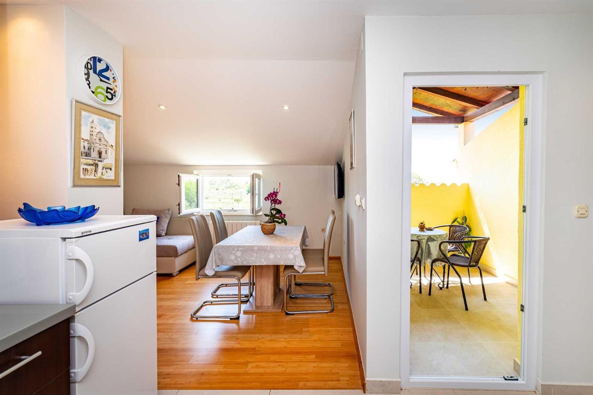 פריבלאקה Apartment House Simoni With Pool, Zadar County מראה חיצוני תמונה